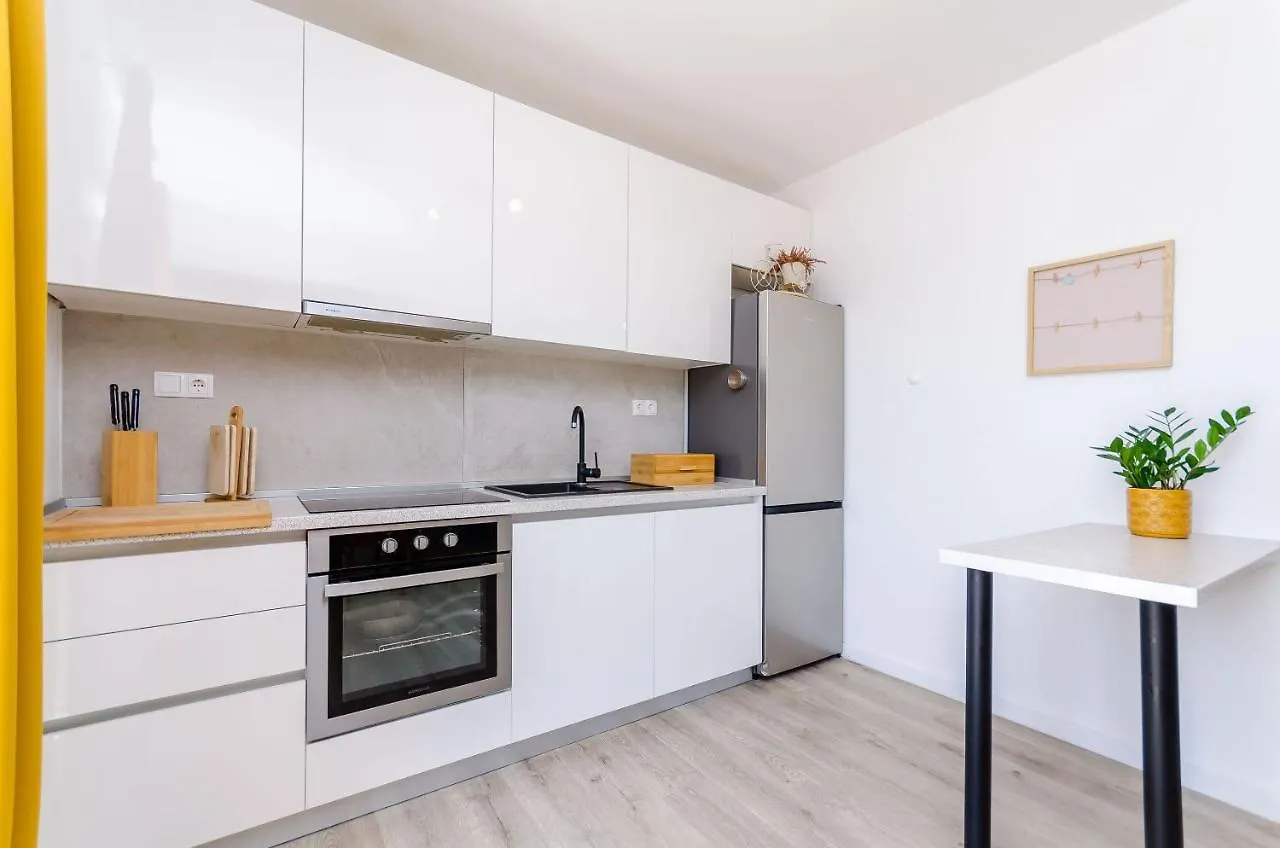 Apartment Rizza トロギール